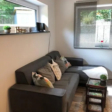 Moderne Private Monteurs- Und Ferienwohnung Apartamento